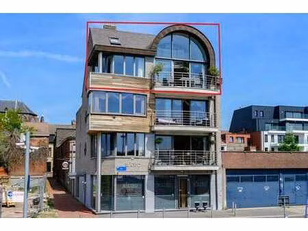 appartement spacieux sur le kaai à boom