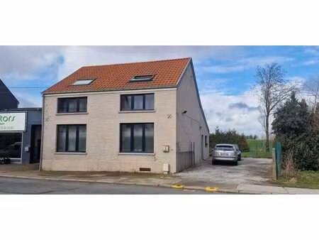 agréable et spacieuse maison 3ch en parfait état!