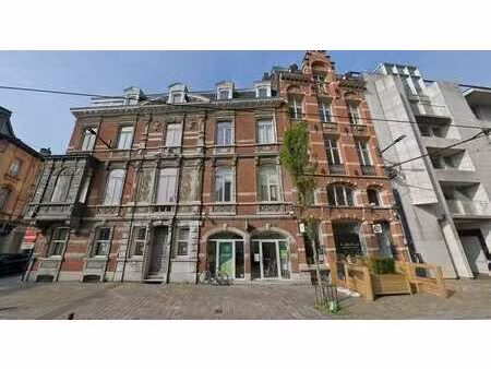 bureau commercial à louer dans le centre de gand