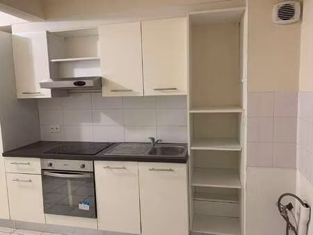 location appartement 3 pièces à locminé (56500) : à louer 3 pièces / 85m² locminé