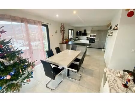 location maison  101.75 m² t-4 à jonzier-épagny  2 000 €