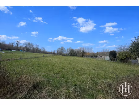 vente terrain à saint-amand-montrond (18200)  31 000 €