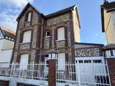 maison de 7 pièces de 130 m² à le grand-quevilly