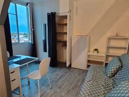 location appartement 1 pièce 21 m² à drancy (93700)