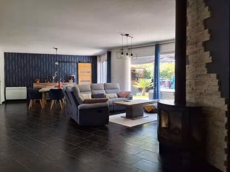 vente maison au sourn (56300) : à vendre / 205m² le sourn