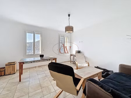 l'agence dv immo vous propose à la location un agréable ...