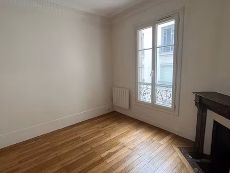 location t3  boulevard jourdan  paris 14