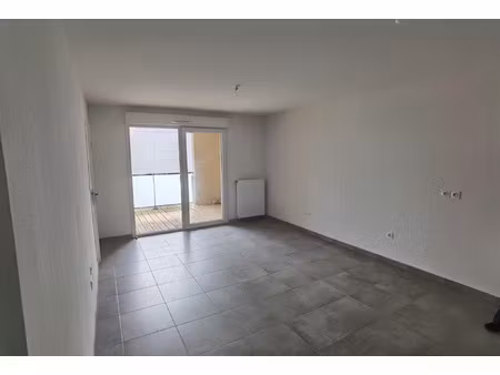 à louer t2 44 m2 en rdc toulouse (route de seysses)