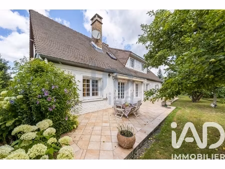 vente maison traditionnelle 8 pièces