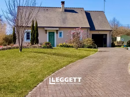 maison 7 pièce(s)  gennes-val-de-loire