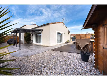 maison à vendre plain-pied 3 faces 5 pièces avec jardin et piscine