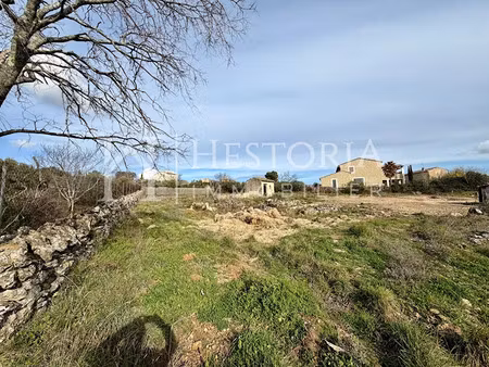 vente terrain 1141 m² à gordes (84220)  750 000 €