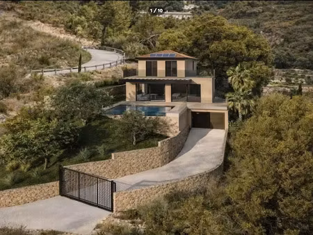 vente terrain à batir 1040 m² à falicon (06950)  661 500 €