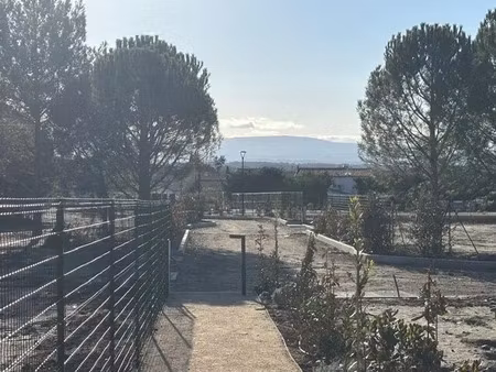 vente terrain 380 m² à caromb (84330)  110 000 €