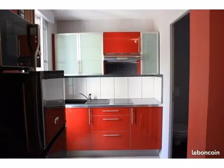 agréable studio rue chateaugontier dans le centre-ville d'angers  proche campus universita