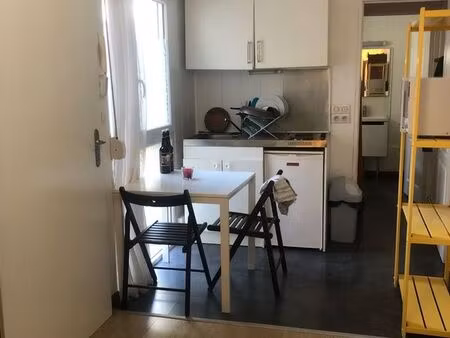 studio 1 pièce 20 m²