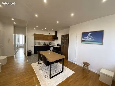 appartement 2 pièces 61 m²