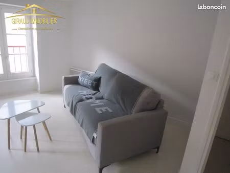 studio 1 pièce 33 m²