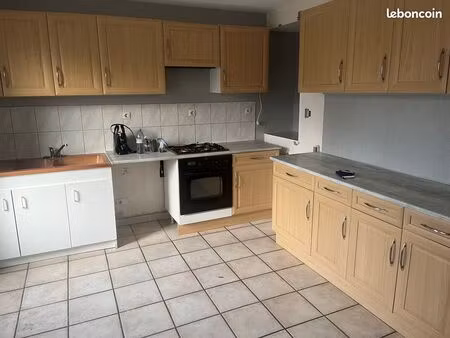 plombières-lès-dijon – triplex t4 ; 93 m²