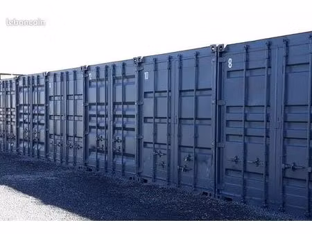 ? box de stockage de 14m² à 28 m² – sécurisé & facile d’accès