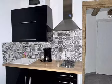 superbe t2 meublé de 28 m² tours