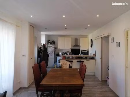 loc appartement rdc d'une maison marmagne