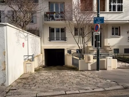 place parking asnieres chanzy