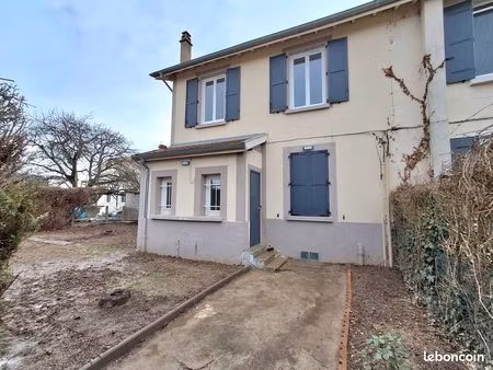 maison de ville à louer