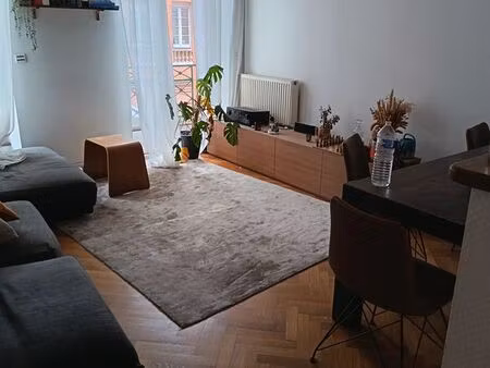 appartement t 3 saint-cyprien république