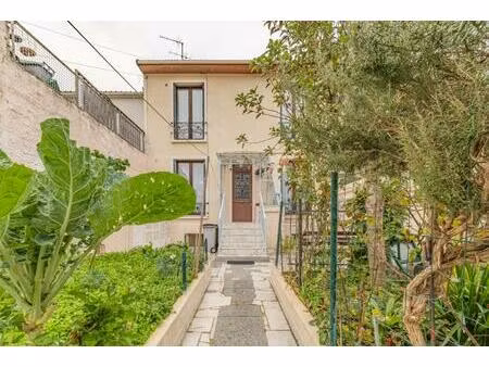 maison de 72 m² avec jardin à ivry-sur-seine