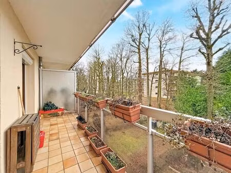 charmant 3 pièces avec balcon à le plessis-trévise