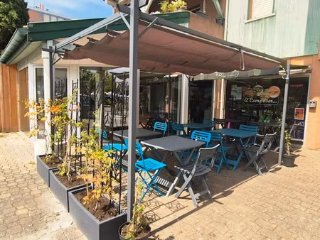 vente locaux professionnels 2 pièces à sanguinet (40460)  256 668 €
