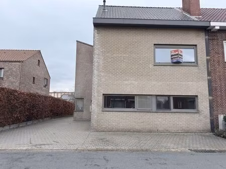 maison à louer à maaseik € 1.150 (ll7k0) - janssen maasbrug | zimmo
