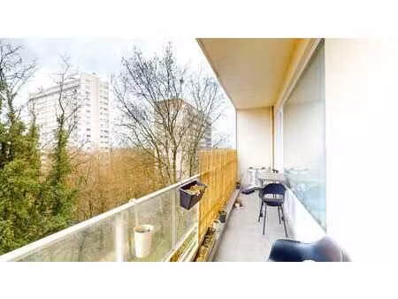 appartement lumineux avec terrasse  quartier marius renard