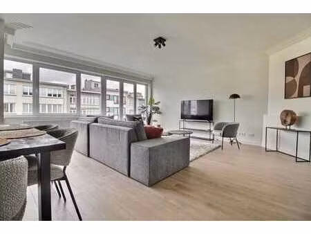 bel app. 3ch rénové et isolé entièrement