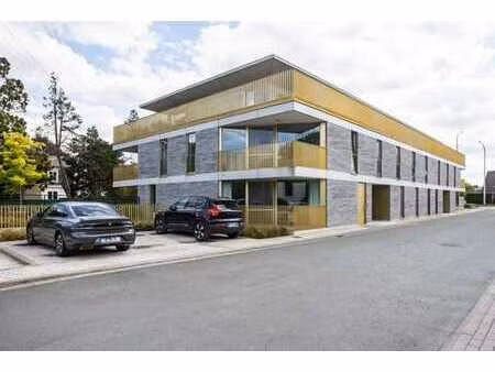 spacieux appartement avec finitions haut de gamme