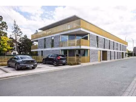 spacieux appartement avec finitions haut de gamme