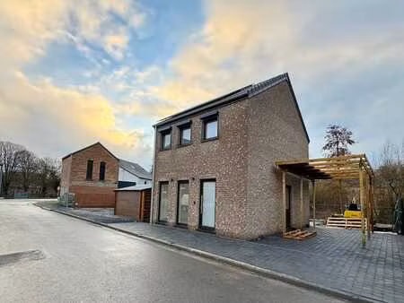 ? maison neuve 4 façades à louer – bersillies-l’abbaye