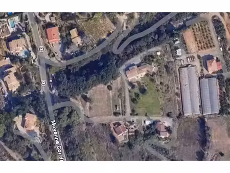 vente terrain 3277 m² à saint-laurent-du-var (06700)  750 000 €