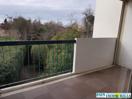 location appartement 1 pièce 27 m² à saint-laurent-du-var (06700)  620 €