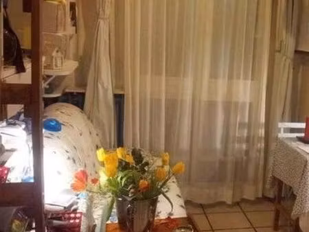 meublé: studio avec mezzanine dans le quartier des musiciens à nice