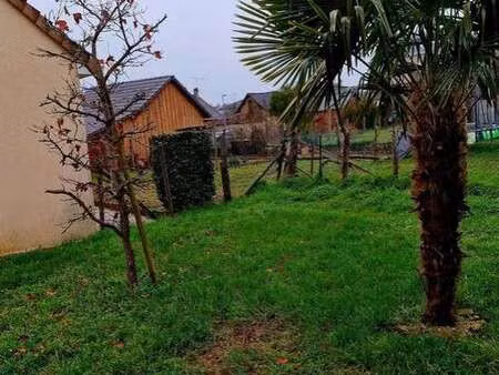 location maison à montfort-le-gesnois (72450) : à louer / 100m² montfort-le-gesnois