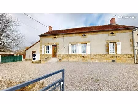 maison 3 pièces 80 m²