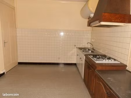 duplex 68 m² nantua centre