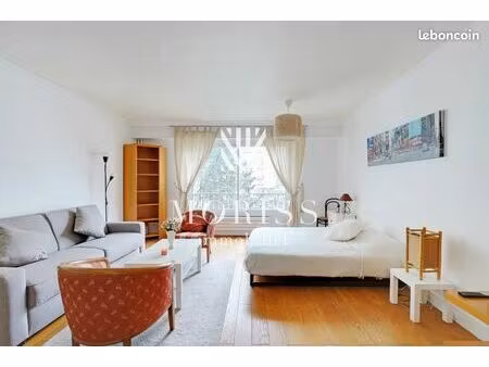 loft 1 pièce 38 m²