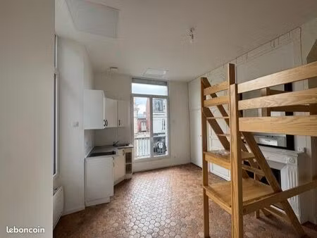 studio lumineux centre ville de soissons