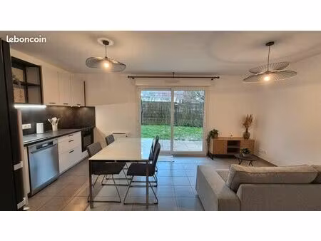 t2 meublé rez de jardin