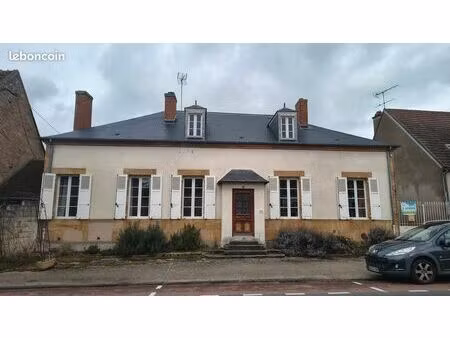 maison 5 pièces 100 m²