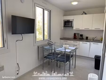 studio 1 pièce 20 m²