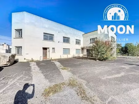 local 918 m² castres